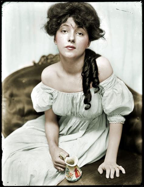 The Last Colorized Evelyn Nesbit This Colorization Is A Bit More Subtle Than The Other Green