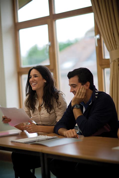 English courses in bath for adults. Adult English Courses - Cambridge Academy of English