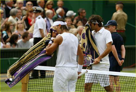 La rivalità fedal era al culmine. Rafael Nadal Wins Wimbledon 2008: Photo 1252911 | Rafael ...