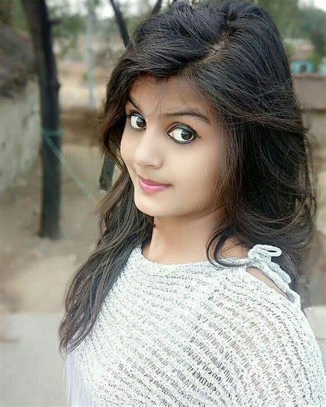 Simple Girl Pics Simple Dp For Girls