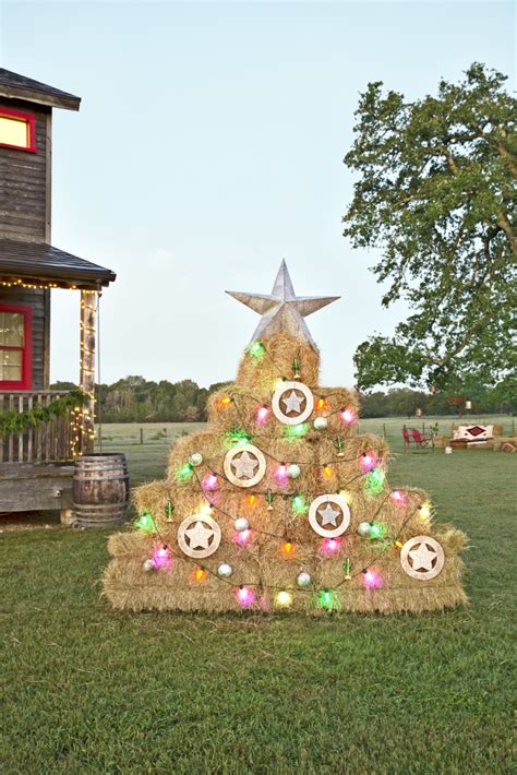 Diy Outdoor Christmas Decorations That Add Character