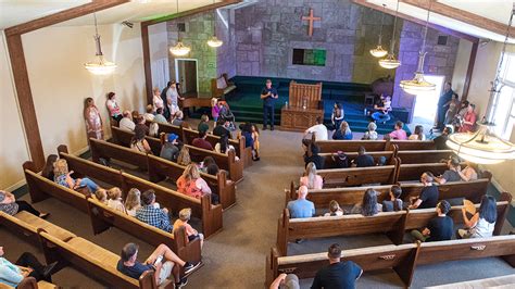 Many Churchgoers In Us Dont Know The Political Leanings Of Their