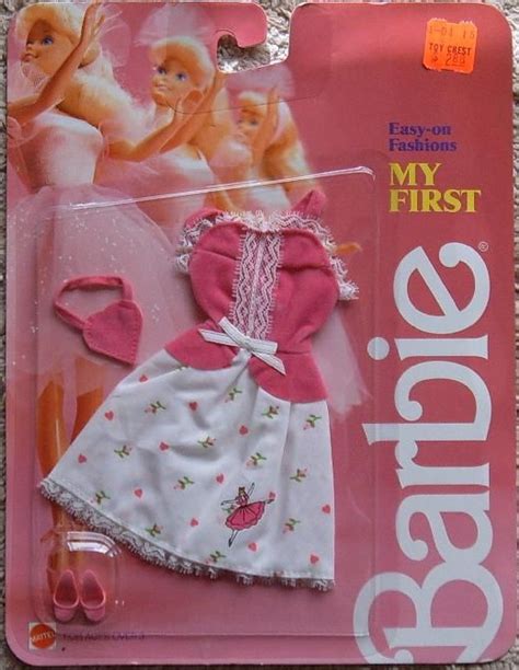 My First Barbie Fashions White And Pink Dress With Rosebuds And Ballerina Easy On Easy Off