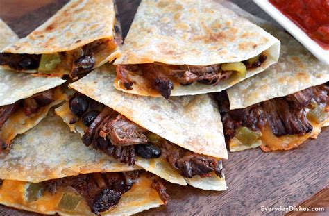 You can use any inexpensive type of meat, and pound watch how to get a great sear on a beef tenderloin before grilling it in a kamado grill with this helpful video and recipe from the. Slow Cooker Beef Chuck Roast Quesadillas Recipe