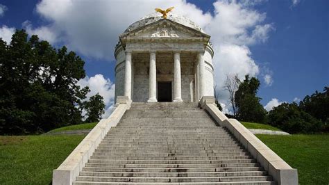 25 Famous Landmarks In Mississippi You Should See