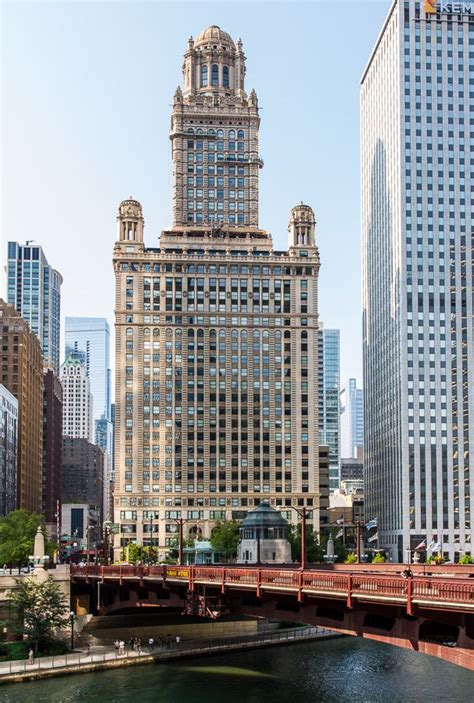 Chicago Tribune Tower Equidible Building Michigan Ave My Twenties