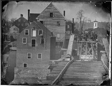 Confederate Soldiers Defending Fredericksburg Va On A Ruined Bridge