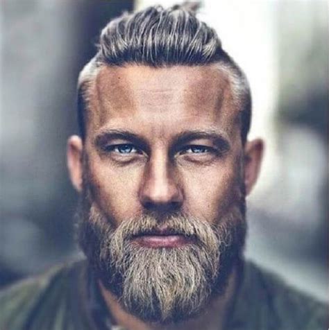 There are so many different styles of viking. Top 35 Best Long Beard Styles for Men | Men's Long Beard ...