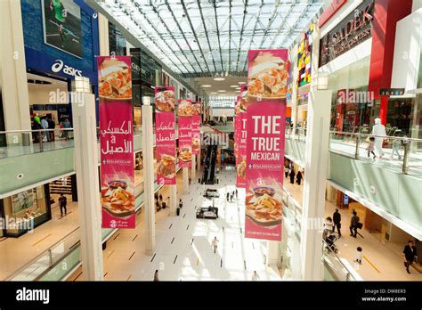 The Dubai Mall The Largest Shopping Mall In The World General Scene