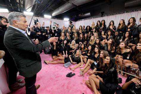 victoria s secret exec accused of sexually harassing employees and