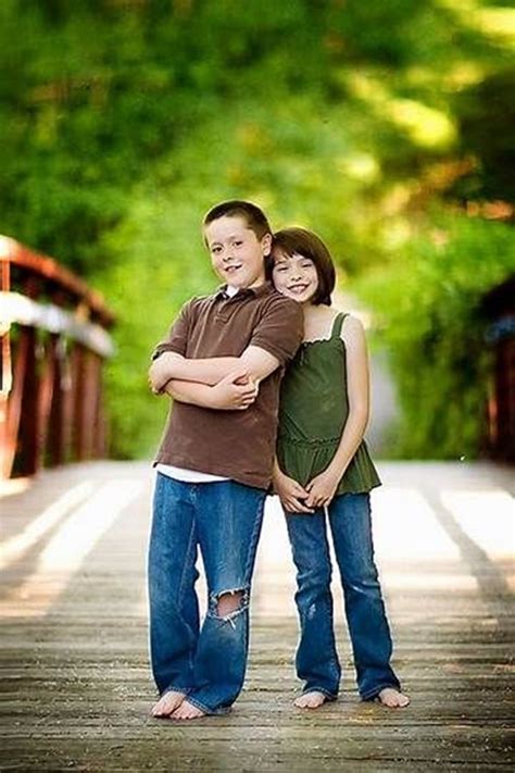 40 Best Brother Sister Photography Poses Machovibes Sibling Photography Poses Sister