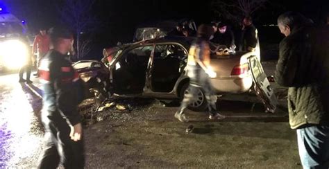 Gi̇ri̇ş 30.07.2021 19:56 güncelleme 30.07.2021 22:36 Konya'da feci trafik kazası! 4 kişi öldü, 4 kişi yaralandı