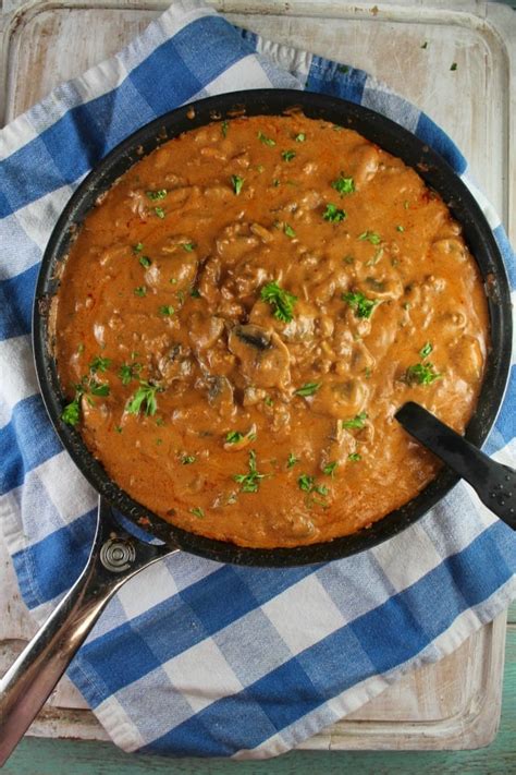 This easy ground beef stroganoff recipe is perfect for busy weeknight meals (especially when you already have cooked ground beef frozen and ready to add in) we often call it mock stroganoff (from the original recipe card). Easy Ground Beef Stroganoff - Miss in the Kitchen