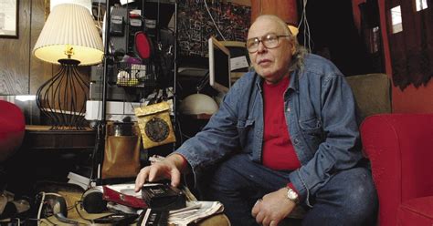 Bob Fass Pioneer Of Underground Radio Dies Newsline