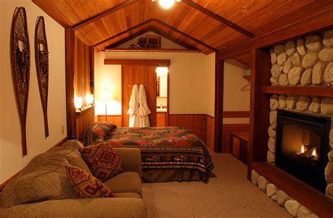 Voted best cabins in the pacific northwest by evening magazine. Mt. Rainier National Park Lodging | Romantic Rainier Cabin ...