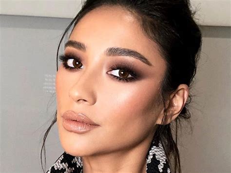 The 9 Best Eye Shadows For Brown Eyes Of 2019