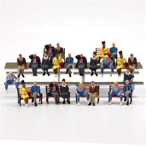 P4803 24 Pcs All Seated Figures O Scale 150 Painted People Model