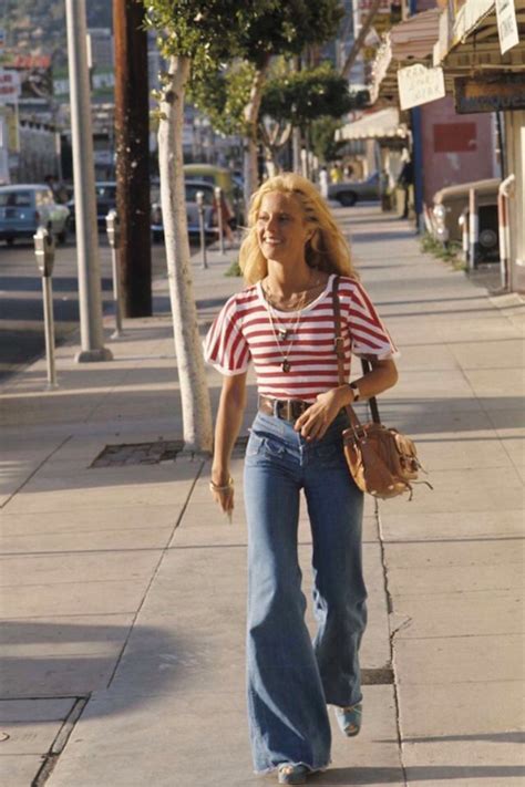 40 Incredible Street Style Shots From The 1970s ~ Vintage Everyday