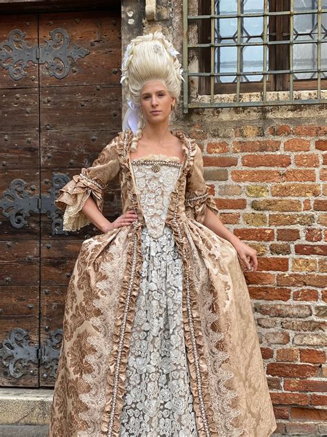 1700 Period Costume For Women Historical Costume 18th Century Etsy