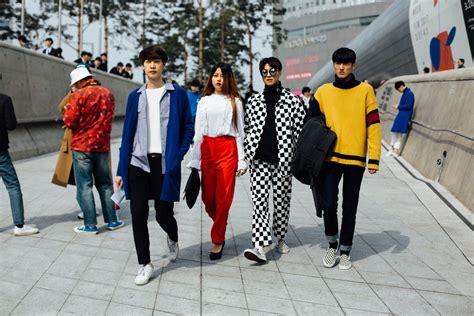 Street Style Seúl Fashion Week Moda De Seúl Estilos De Moda Coreanos