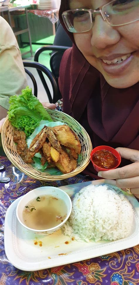 Menara kuala lumpur adalah sebuah menara dengan tinggi 421 meter. Tempat Makan Sedap di Setapak, Kuala Lumpur 2020: Ayam ...