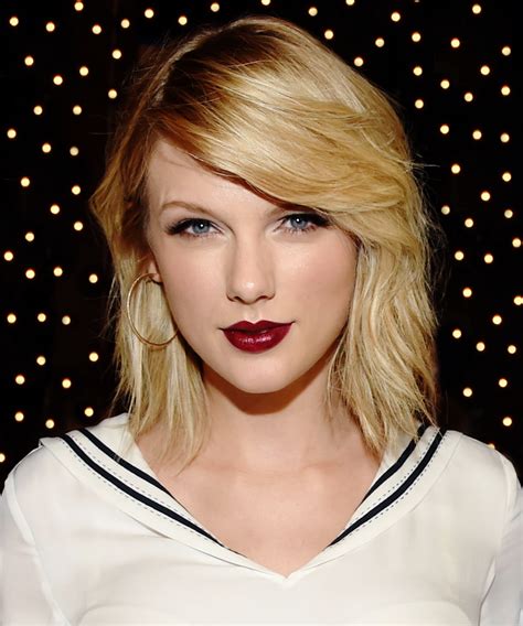 So Thats What Taylor Swift Has Been Up To Taylor Swift Makeup