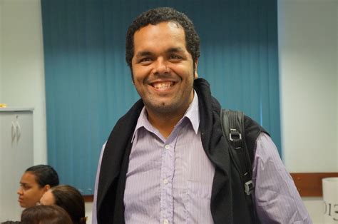 Rodrigo menezes ретвитнул(а) michel temer. ENCONTRO DOS APOIADORES DA PRIMEIRA PESQUISA DE OPINIÃO ...
