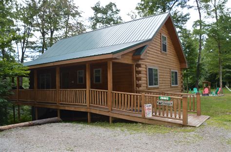 I personally have went to this lake, and love the southern culture atmosphere. Private Cabin Rentals in Hocking Hills | High Rock Hideaways