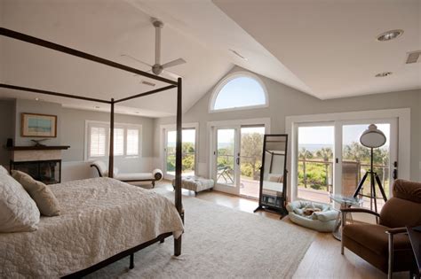 Post a buying request and when it锟斤拷s approved, suppliers on our site can quote. Modern Island Beach Home Master Bedroom - Tropical ...