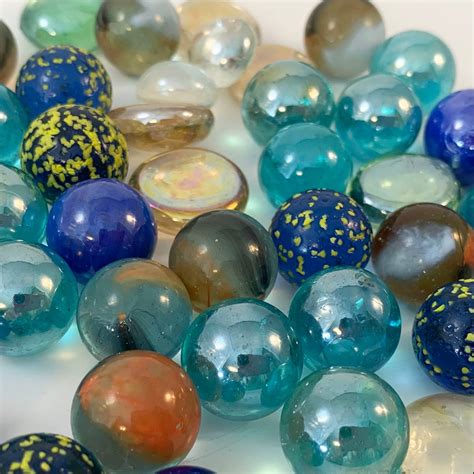 50 Vintage Marbles And Flat Gems Including Confetti Marbles Etsy