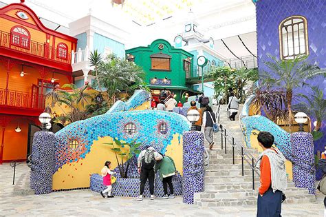 Japans Ghibli Theme Park Featuring Totoro Opens Taipei Times
