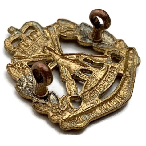 Royal Australian Regiment Rar Australia Collar Badge Queens Crown