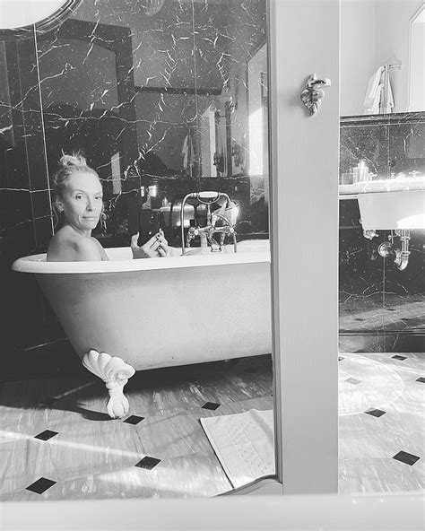 Toni Collette Poses Naked In A Bath During Relaxing Holiday In Italy Following Her Split From