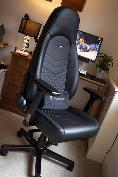 The respawn 205 gaming chair ticks most of the boxes to make it one of the market's best gaming chairs. Honest Noblechairs Icon Gaming Chair Review - Real Leather