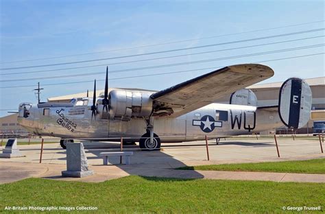Consolidated B 24j Liberator 44 48781 3636 Eighth Air Force Museum