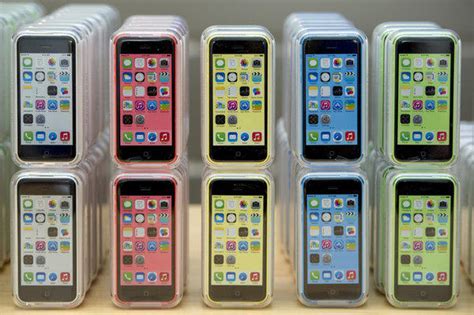 How To Get A Free Iphone 5c And A Cheap Iphone 5s At Best Buy Latimes