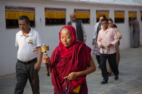 The Posture Of Prayer A Look At How Buddhists Pray International Mission Board