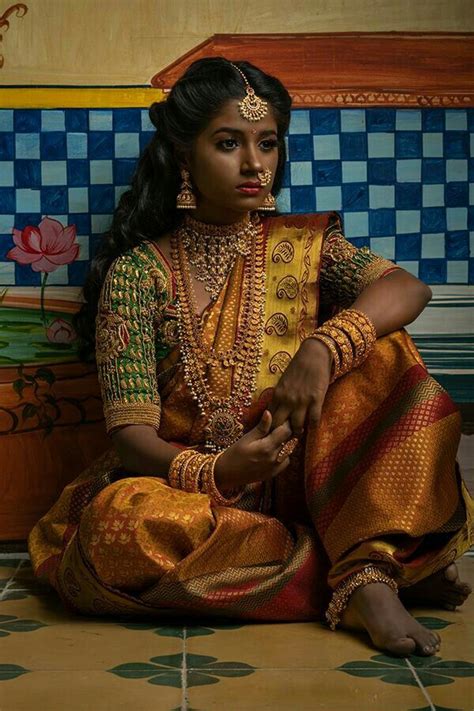 Пин от пользователя Sanjay 2019 на доске Dark Beauty Индийские девушки Индийские наряды