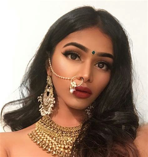 Pin By Enticing On Beautiful Queens Goddess Indian Girl Makeup