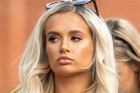molly mae hague arrives home without tommy fury as fans feared they d split after love island