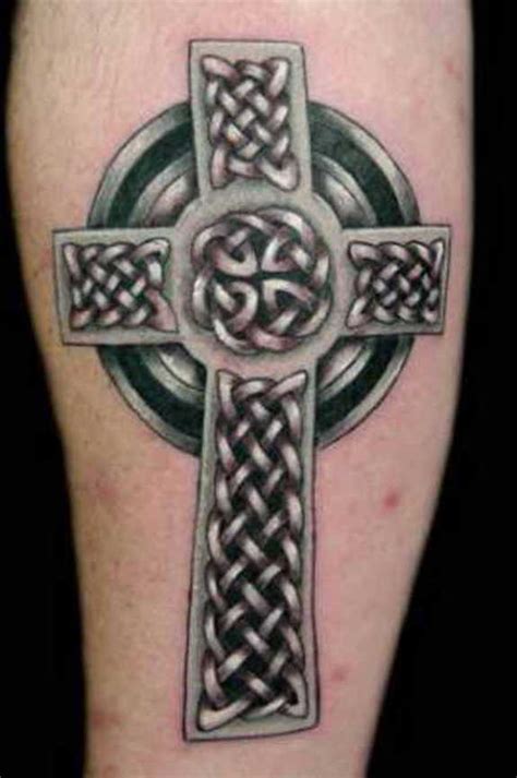 Is probably the most widely recognized of all celtic symbols used in modern tattooing. 41 Simple and Detailed Celtic Cross Tattoos