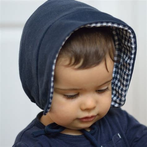 From middle english patroun, patrone, from old french patron, from latin patrōnus, derived from pater (father). Patron couture béguin bébé Nylia - A&A Patrons