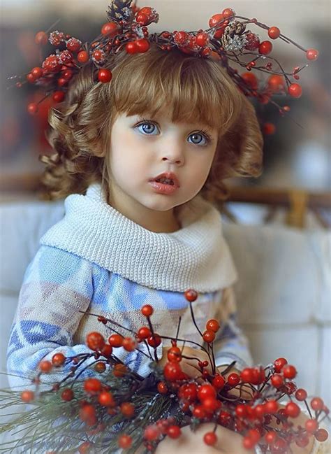 Pin By Patty Vogl On Berry Special Christmas Child Models Children