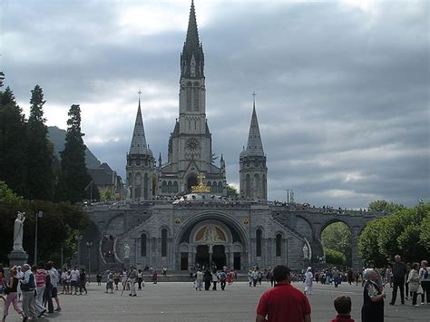 Filefale France Lourdes 22 Wikimedia Commons