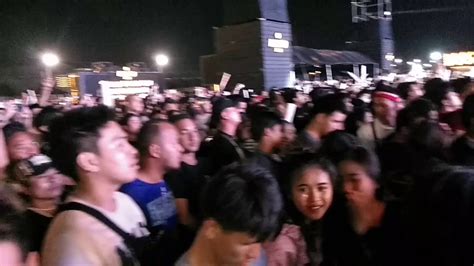 ตูน บอดี้สแลม | คอร์ดกีตาร์ ตูน บอดี้สแลม | คอร์ดเพลง ตูน บอดี. ตูนบอดี้สแลม : พี่ตูนวิ่งกลับมาครับ"หนุ่มป่วยนั่งวีลแชร์รอ ...