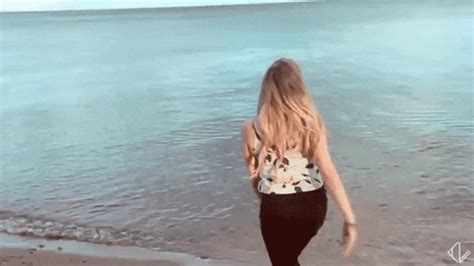 Beach Girl Gifs Find Share On Giphy