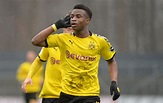 Borussia Dortmund : Les statistiques folles de Youssoufa Moukoko ...