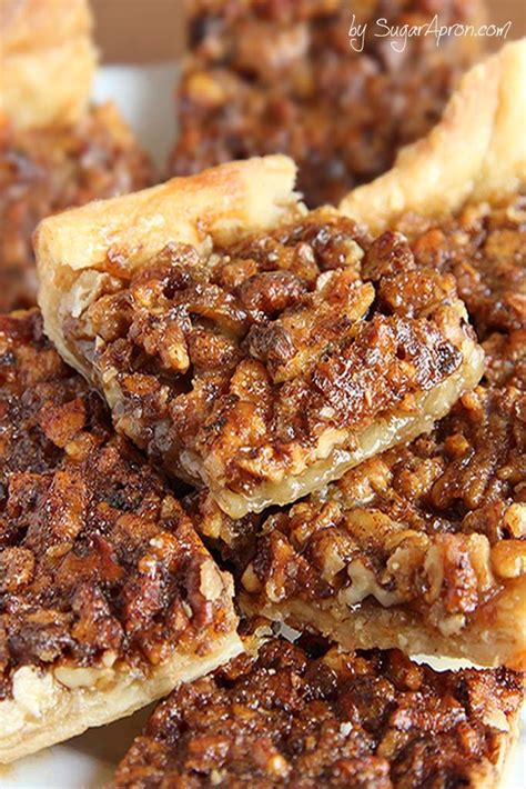 Pecan Pie In A Bite Size Bar Crescent Roll Dough Makes This Pecan Bar