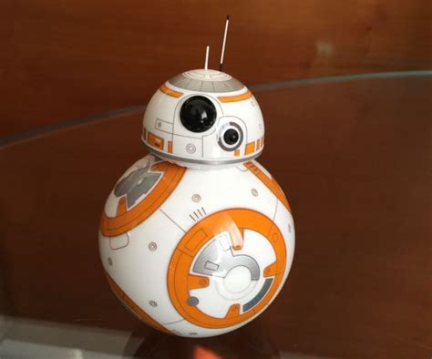 First Look At Bb8 By Sphero This Is The Star Wars Droid Youve Been