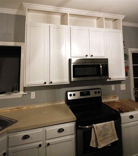 Kami merupakan divisi penyedia jasa kitchen set murah minimalis dibawah naungan derain interior (www.deraininterior.com). How to extend kitchen cabinets to the ceiling
